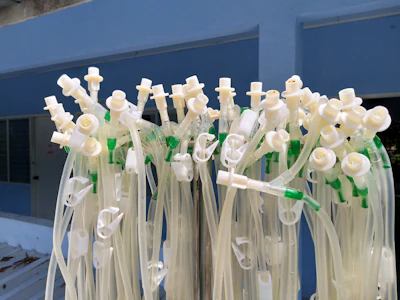 When manufacturing plastic parts for medical devices, plasma treatments are utilized to solve difficult challenges.