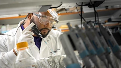 Jervaughn Hunter earned his Ph.D. in the Shu Chien-Gene Lay Department of Bioengineering at UC San Diego and is the study's first author.