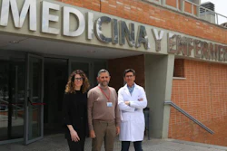 Researchers Cristina Beltrán, Eloy Girela and Manuel Romero.