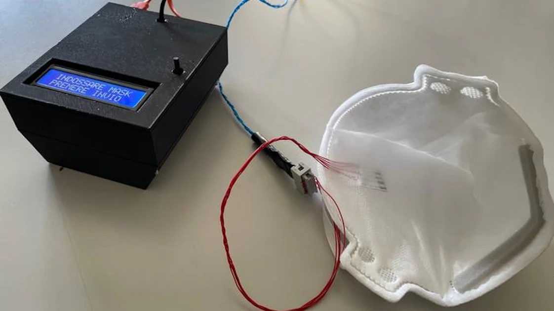 Sensor Mask Sensor-Embedded Face Mask Detects Kidney Disease by Smelling Your ...
