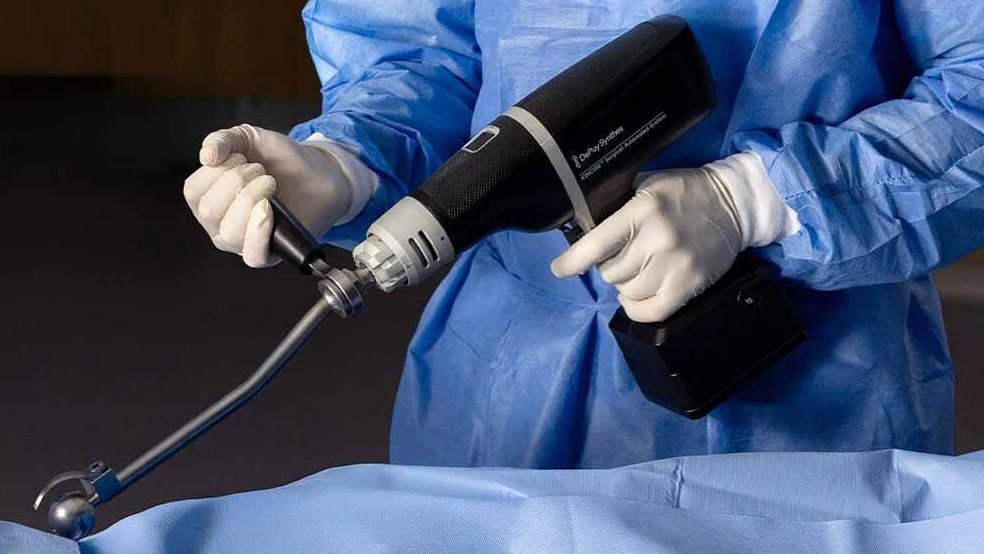 J&J Launches Automated Surgical Impactor for Knee and Hip Revision ...