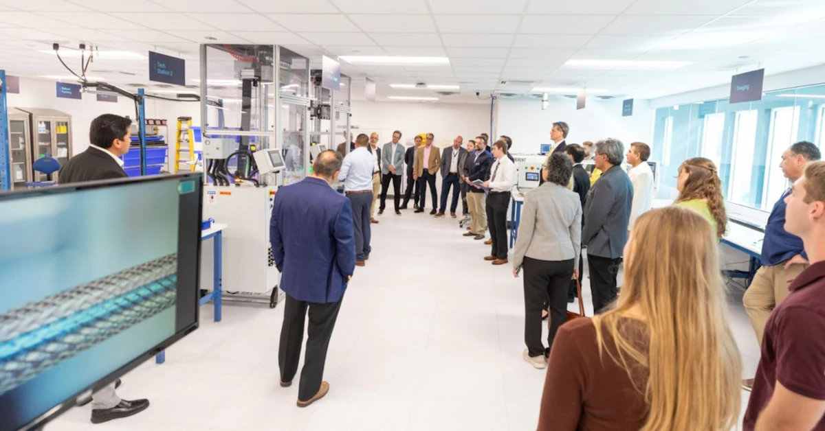 Javed Lab Jabil Opens New Catheter Development Lab in Florida | Medical Design ...