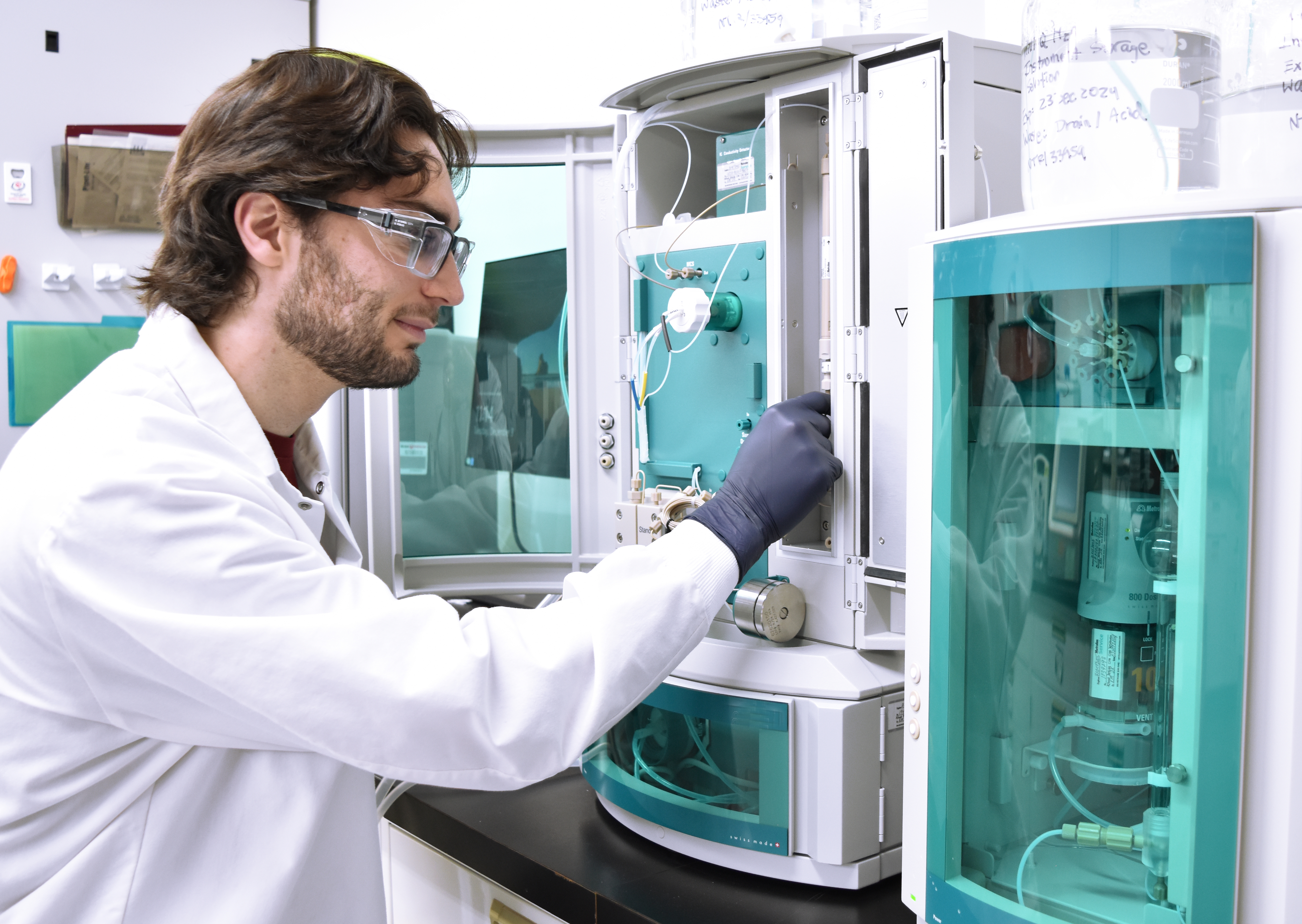 Eurofins Medical Device Services' GMP PFAS testing.
