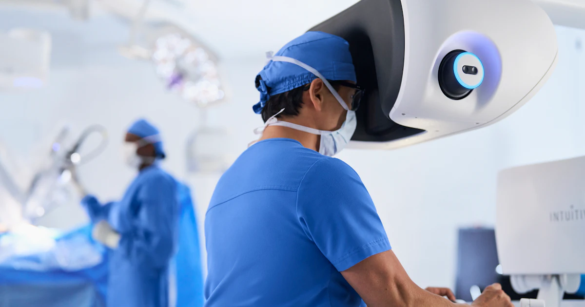 Vinic Bot Intuitive's da Vinci Surgical Bot Gets FDA Nod for 3 New Indications ...