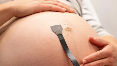 A new wearable ultrasound patch could provide continuous monitoring of the fetus and umbilical cord during pregnancy.
