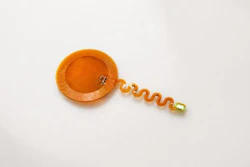 The wireless implantable flexible microsystem developed in this study to enable localized light delivery for photodynamic therapy.